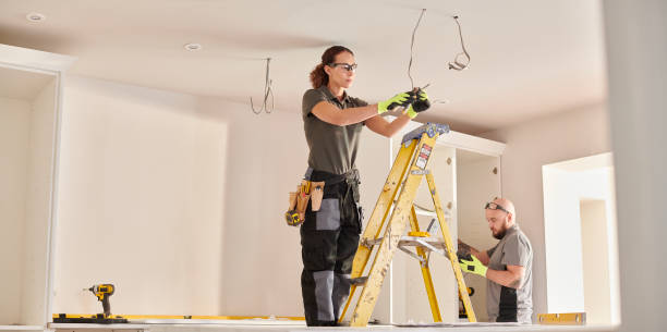 Best Electrical Outlet Repair  in Crivitz, WI